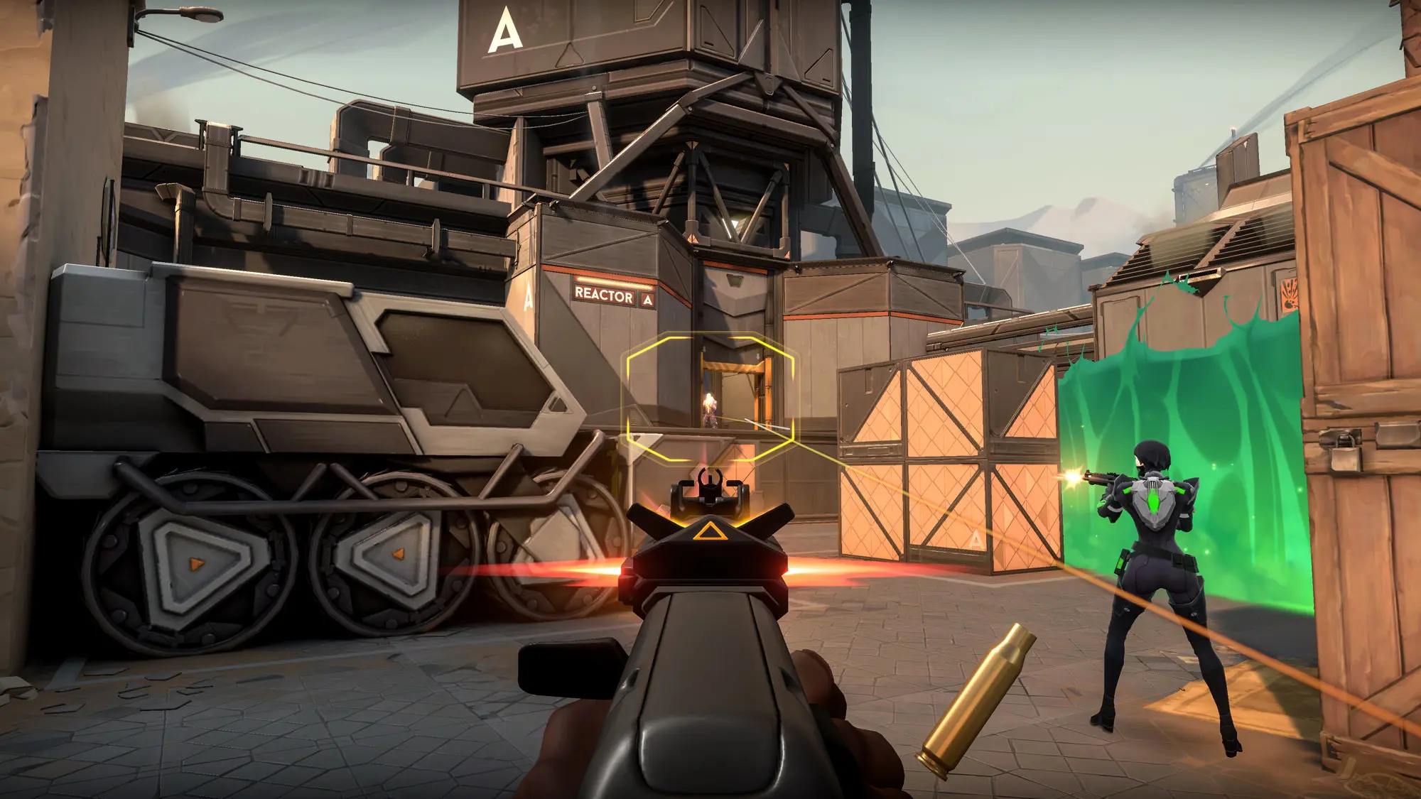 VALORANT image of characters aiming a weapon