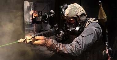 operator-carrying-ar-in-mw3.jpg