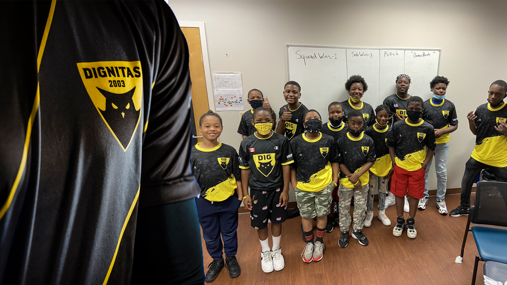 dignitas-jerseys-kids.png