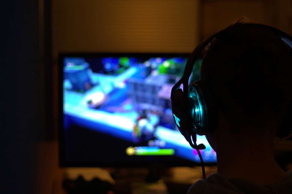 How Online Multiplayer Games Became so Famous