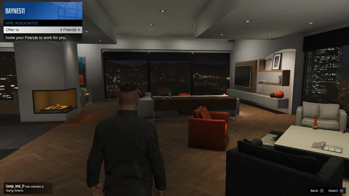 Select friend to hire a bodyguard in GTA Online.