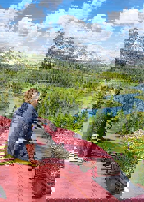 Is Final Fantasy 7 Rebirth open world?