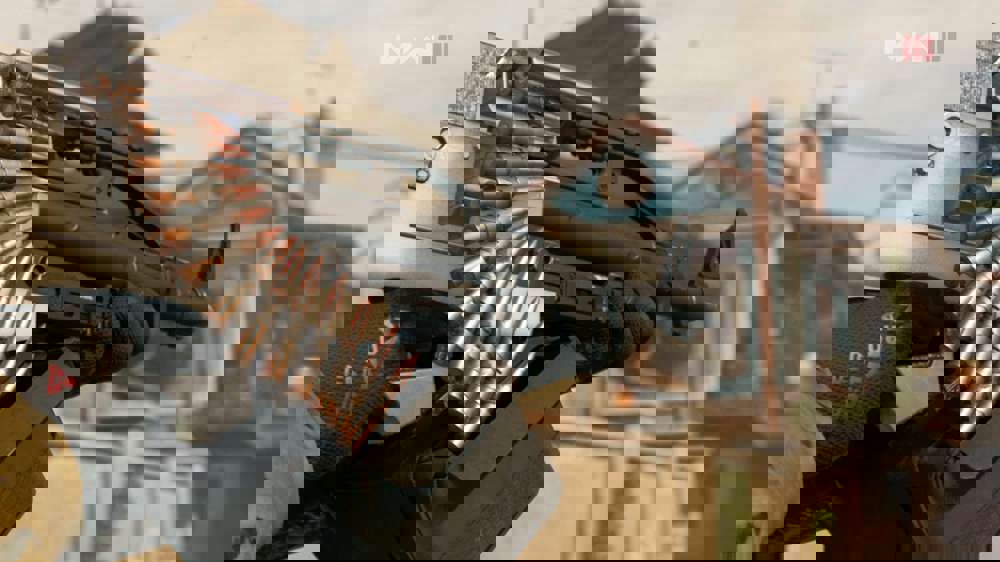 lmg-on-favela-mw3.jpg