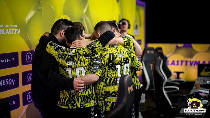 Image of Team Vitality in a huddle at the BLAST Paris Major