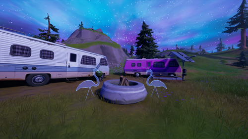 fortnite-flamingo-lawn-ornaments-happy-campers-1