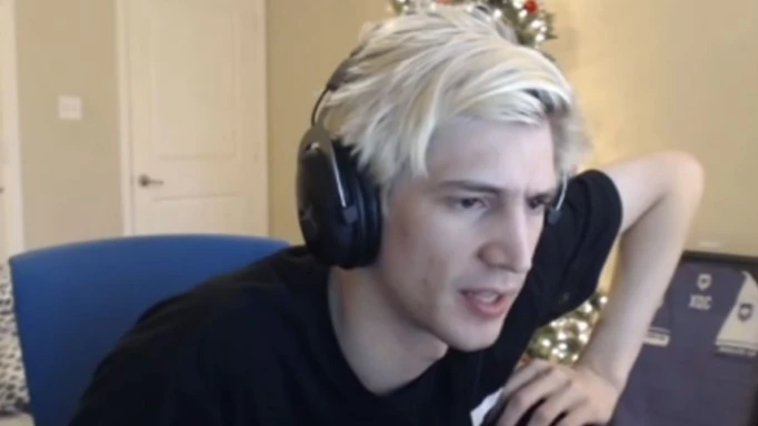 xQc Reveals Why He Won't Stream From Home
