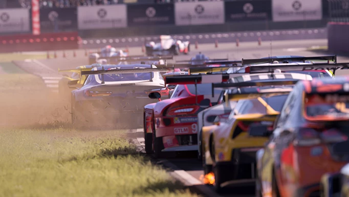 Forza Motorsport supports cross-save across all versions.