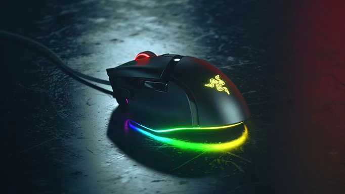 Promotional image of the Razer Basilisk V3 mouse with claw grip