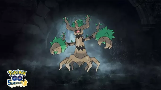 Trevenant leads a team that includes Noctowl and Lanturn.