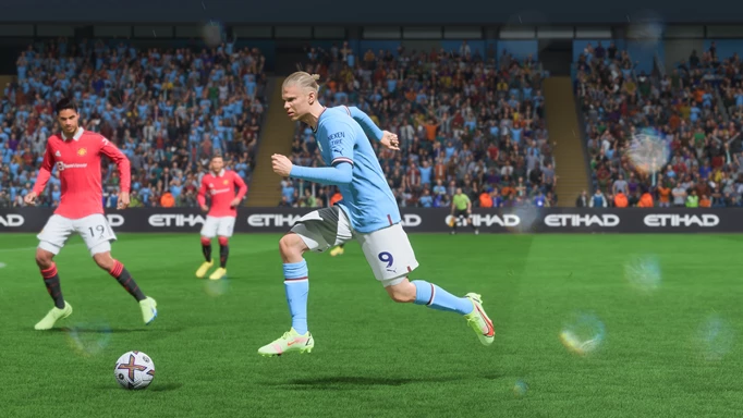 Screenshot of Erling Haaland running in FIFA 23