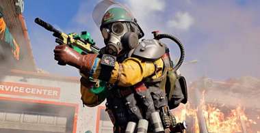 warzone-operator-with-green-helmet.jpg