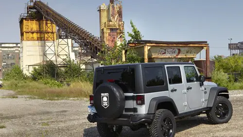 Remember When Activision Tried To Sell Call Of Duty-Themed Jeeps?