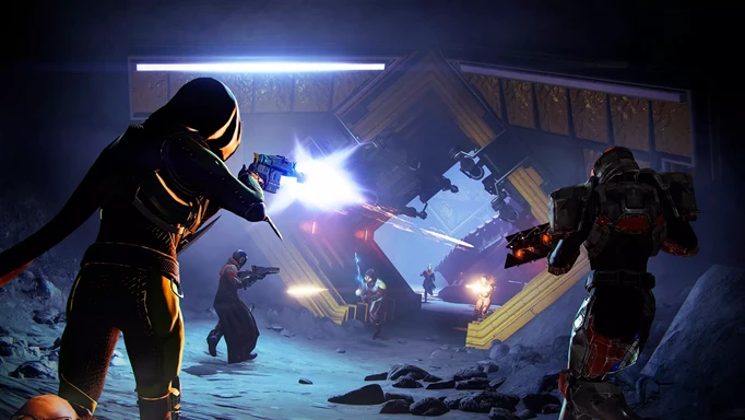 Destiny 2 Hotfix: A group of Guardians in a Crucible match