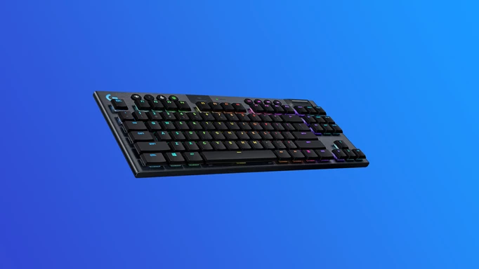Logitech G915 TKL keyboard