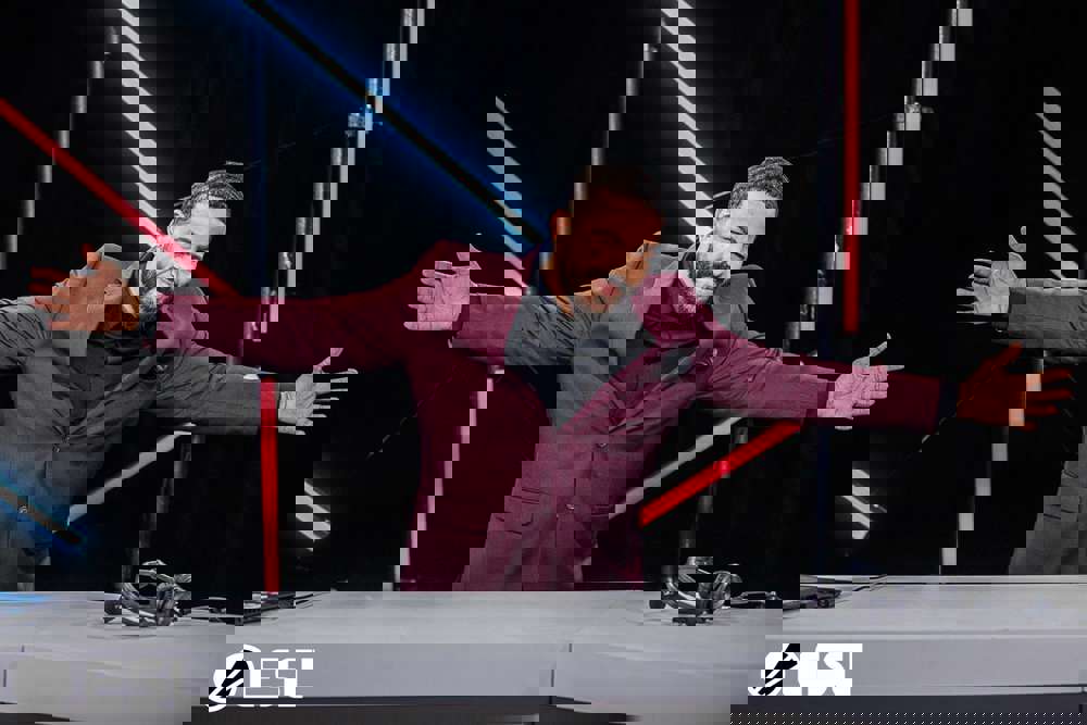 velly.jpg