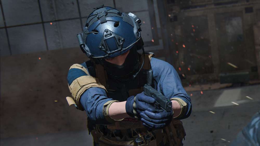 pistol-operator-with-blue-helmet.jpg