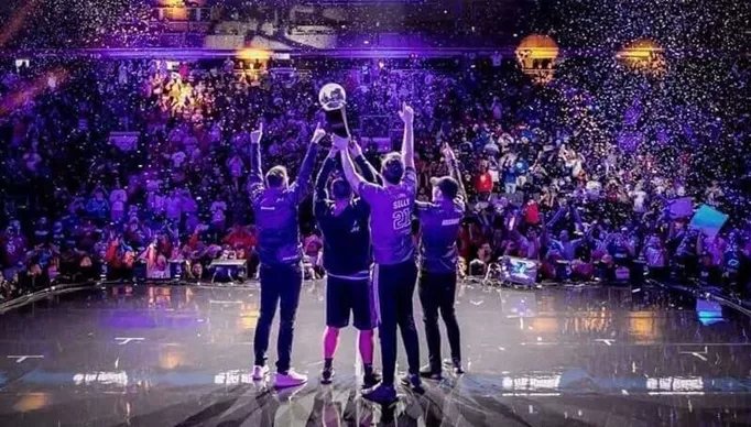 Silly and Assault, now of Minnesota ROKKR, winning the 2018 Call of Duty World League with Evil Geniuses, alongside Aches and Apathy. | Image via Activision