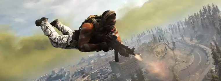 Warzone Players Torn On Unrealistic Skydiving Gunfights