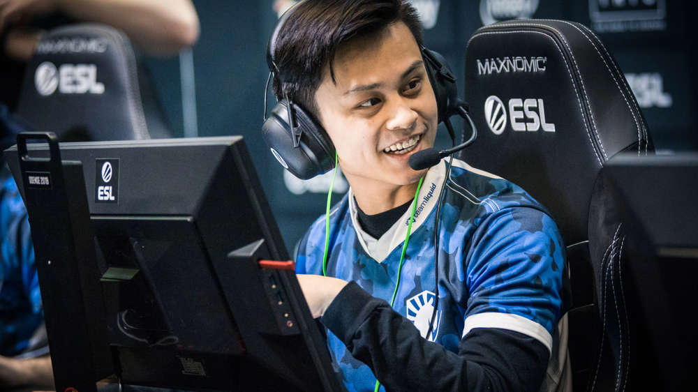 stewie2k-liquid.jpg