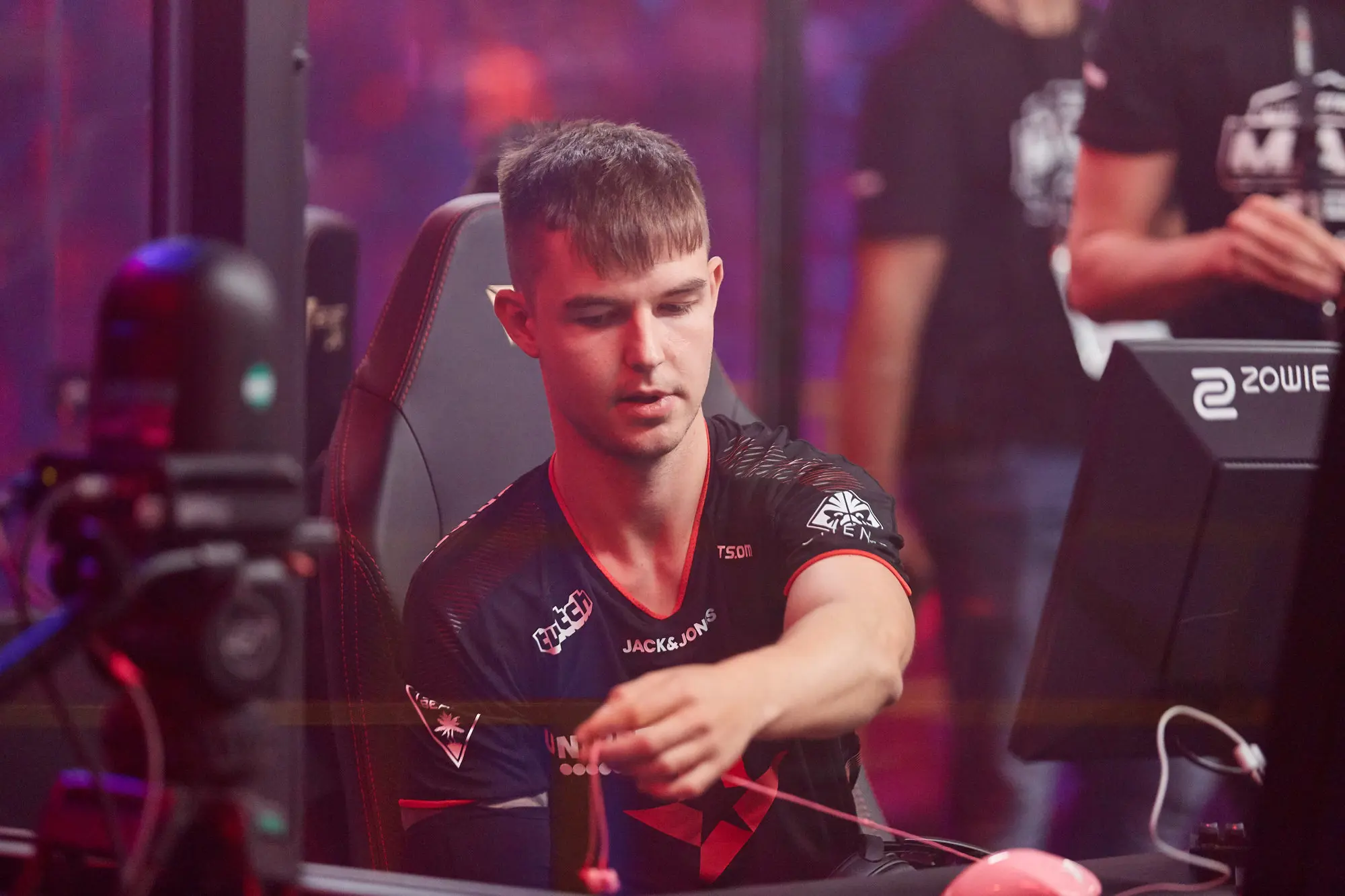 dev1ce Starladder