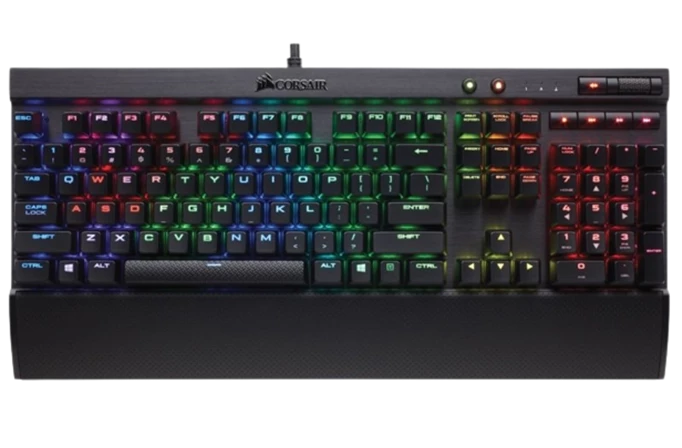 best keyboard for fortnite 2023 corsair k70 rapidfire