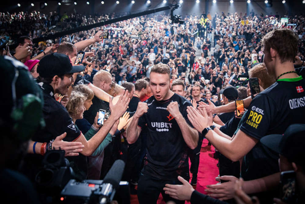 Stuchiu: The viability of 6-Man Rosters in CS:GO