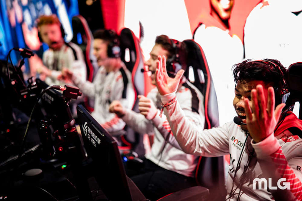 Who Should Be The Fourth Player For The LA Thieves?