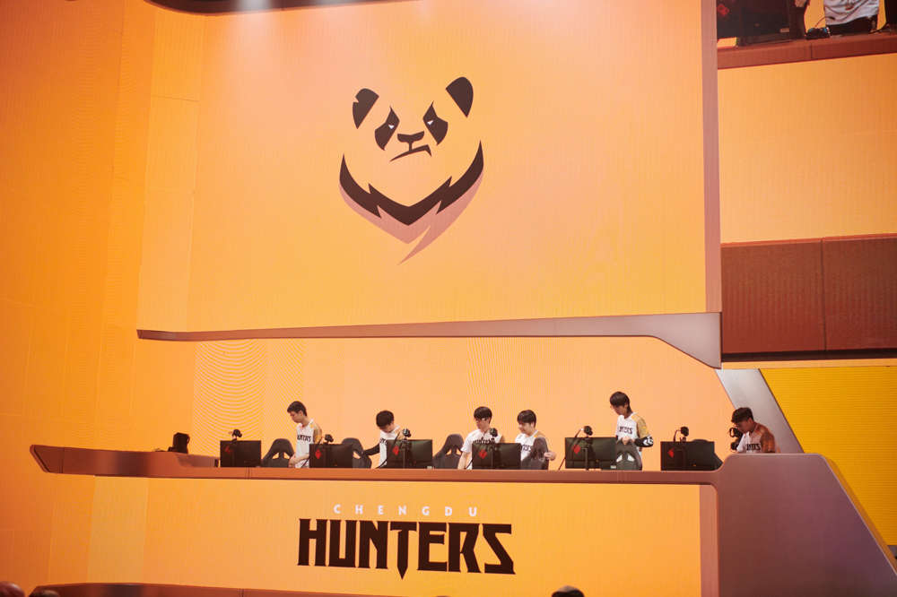 2019_s4w4d3_1109_chengduhunterswalkout_benpurselljpg.jpg